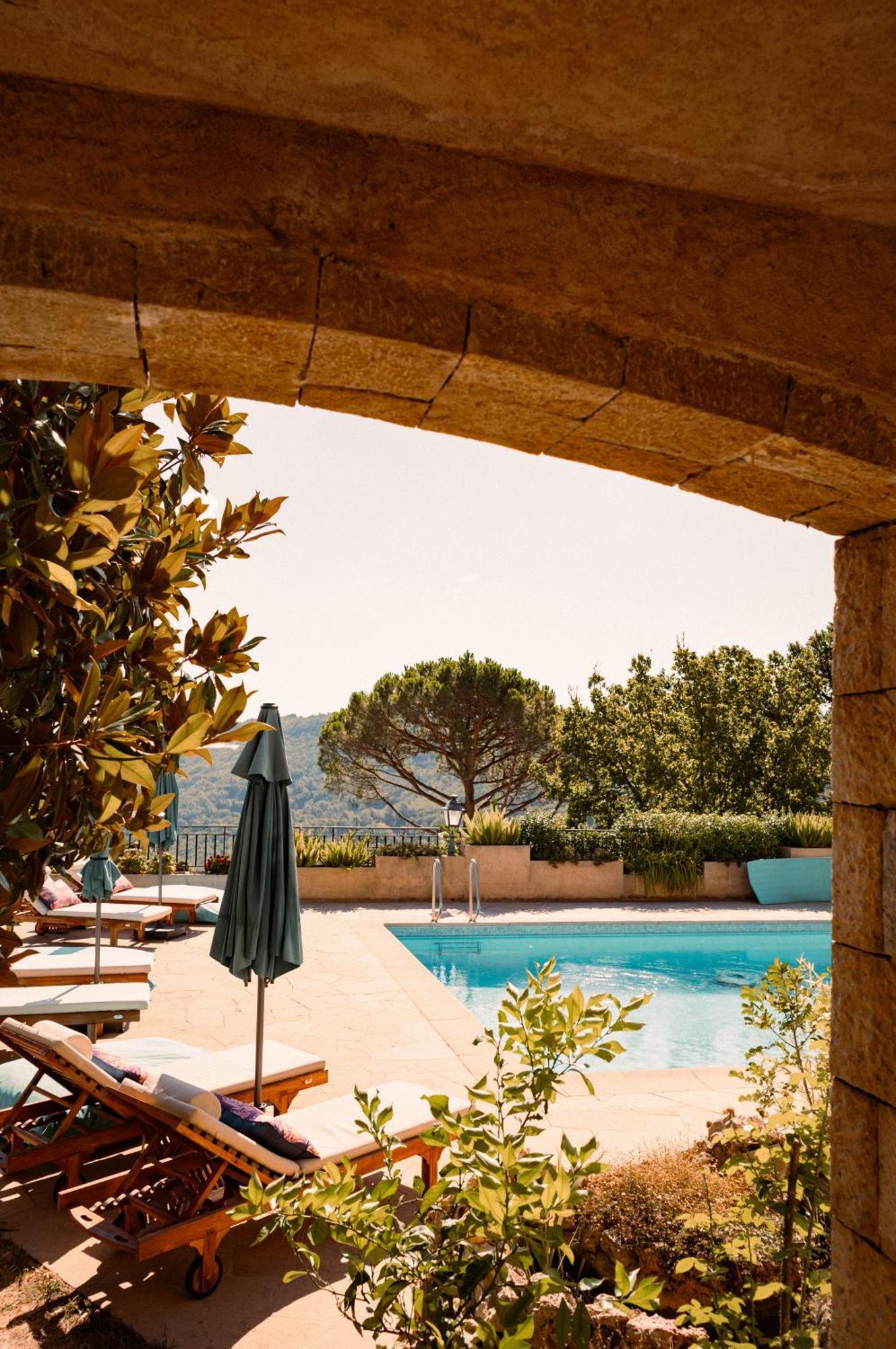 Couette-café Loup Castel Boutique Le Bar-sur-Loup
