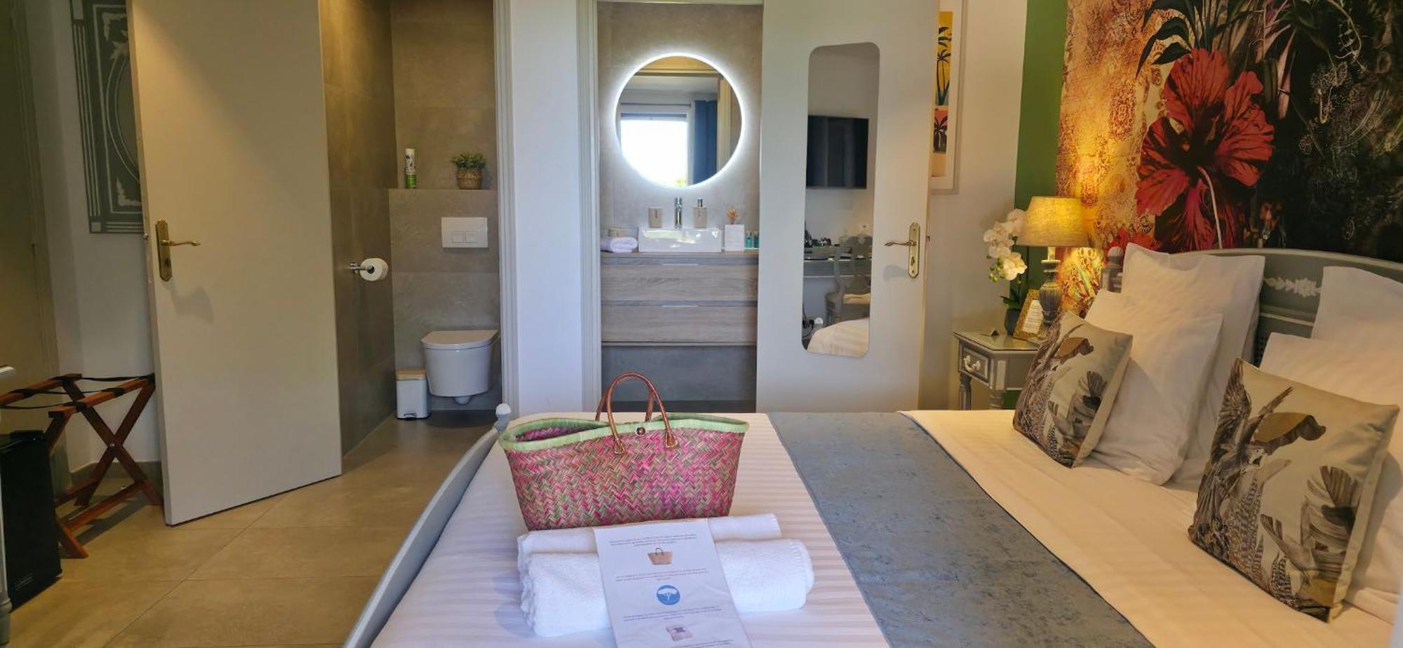 Loup Castel Boutique Couette-café Le Bar-sur-Loup